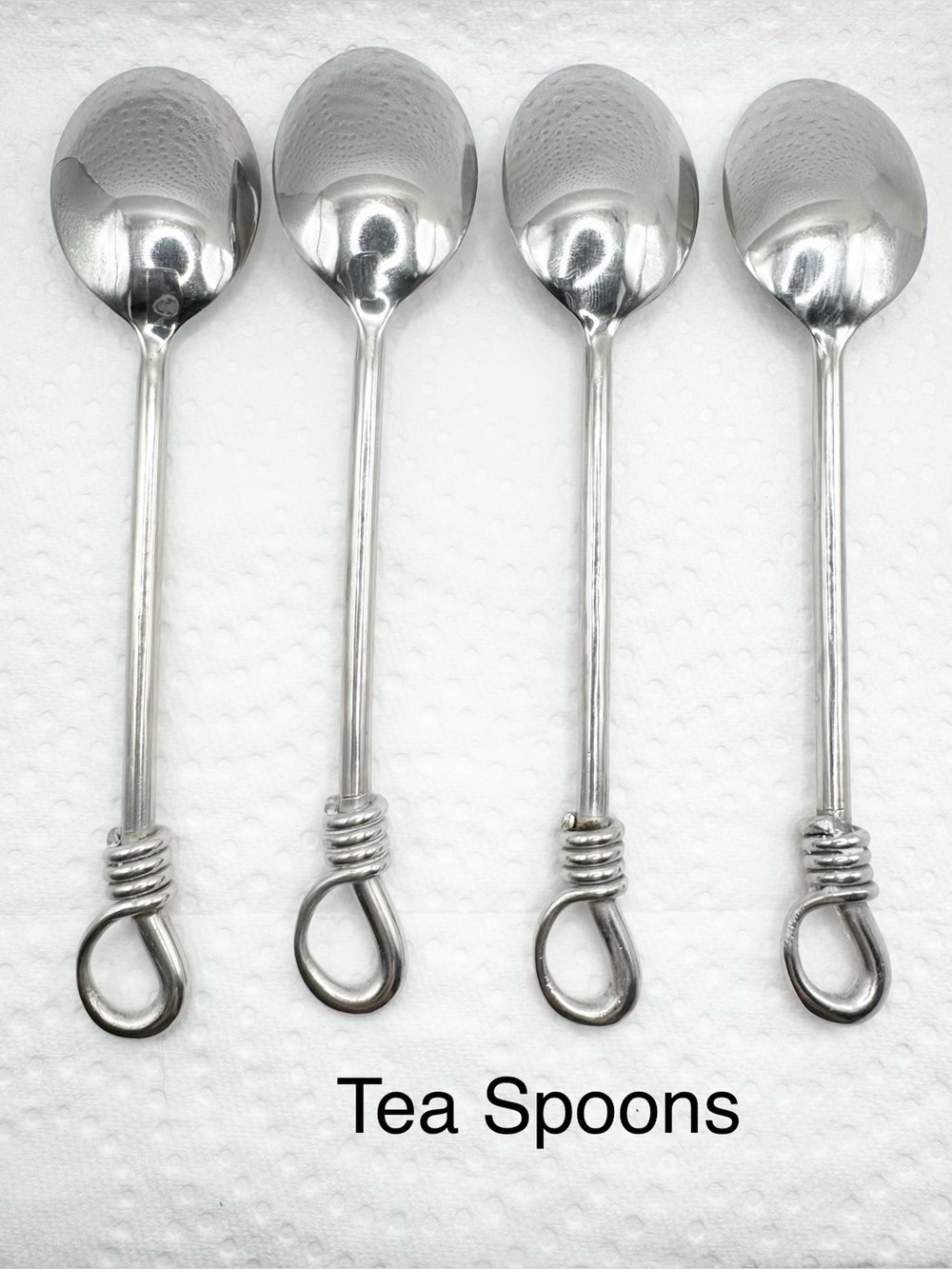Gourmet Settings Twist 18/10 Stainless Steel Flatware 20 Piece Set - Picture 14 of 16